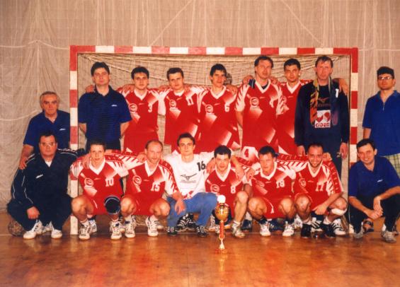 ok 2002: HC Cement Hranice - vtz 1. ligy v hzen